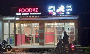 Foodyz - Cover photo