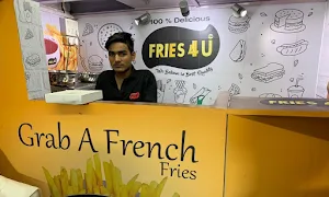 Fries 4 U - Logo