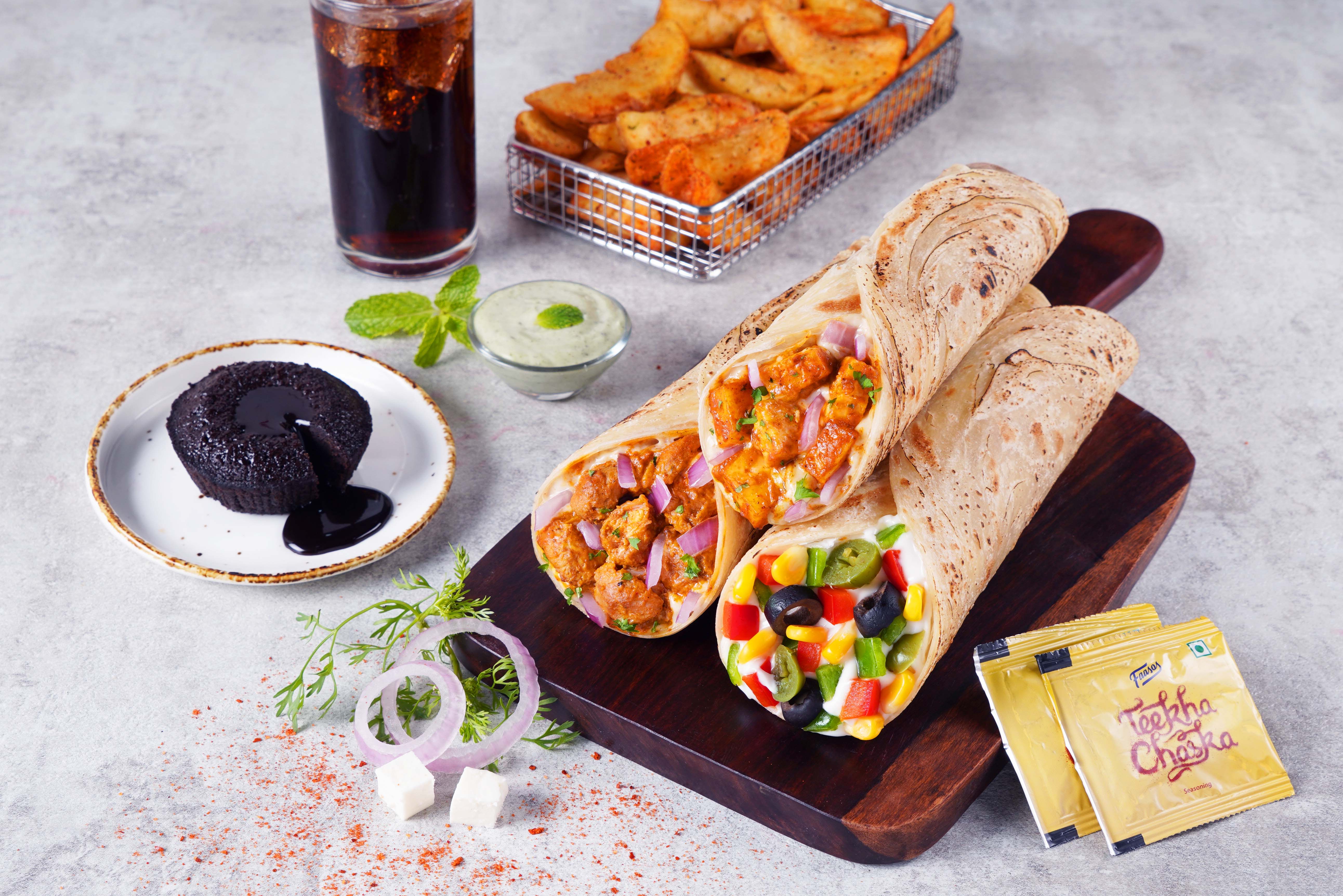 Faasos - Wraps & Rolls - Logo