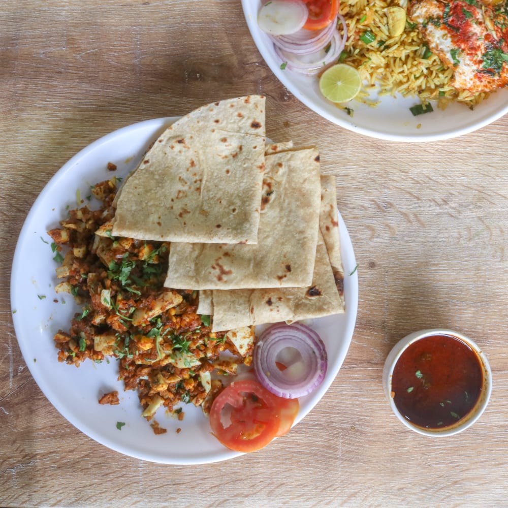 Famous Anda Bhurji - Logo