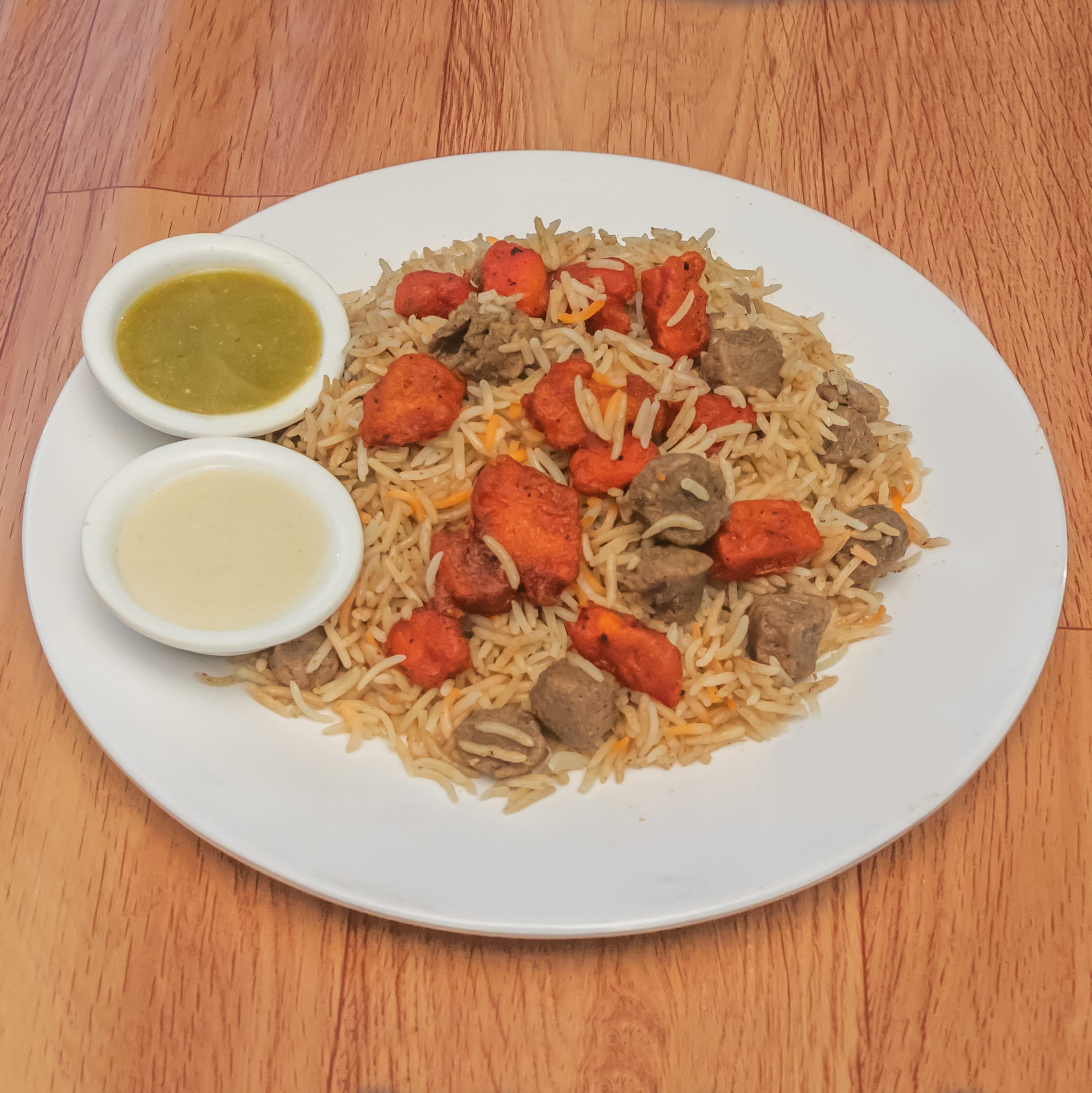 Fantoosh Biryani - Logo