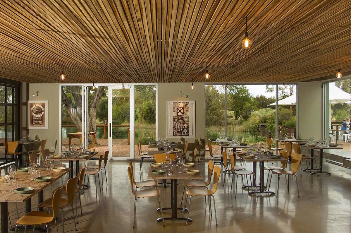 Farm Eatery - Logo
