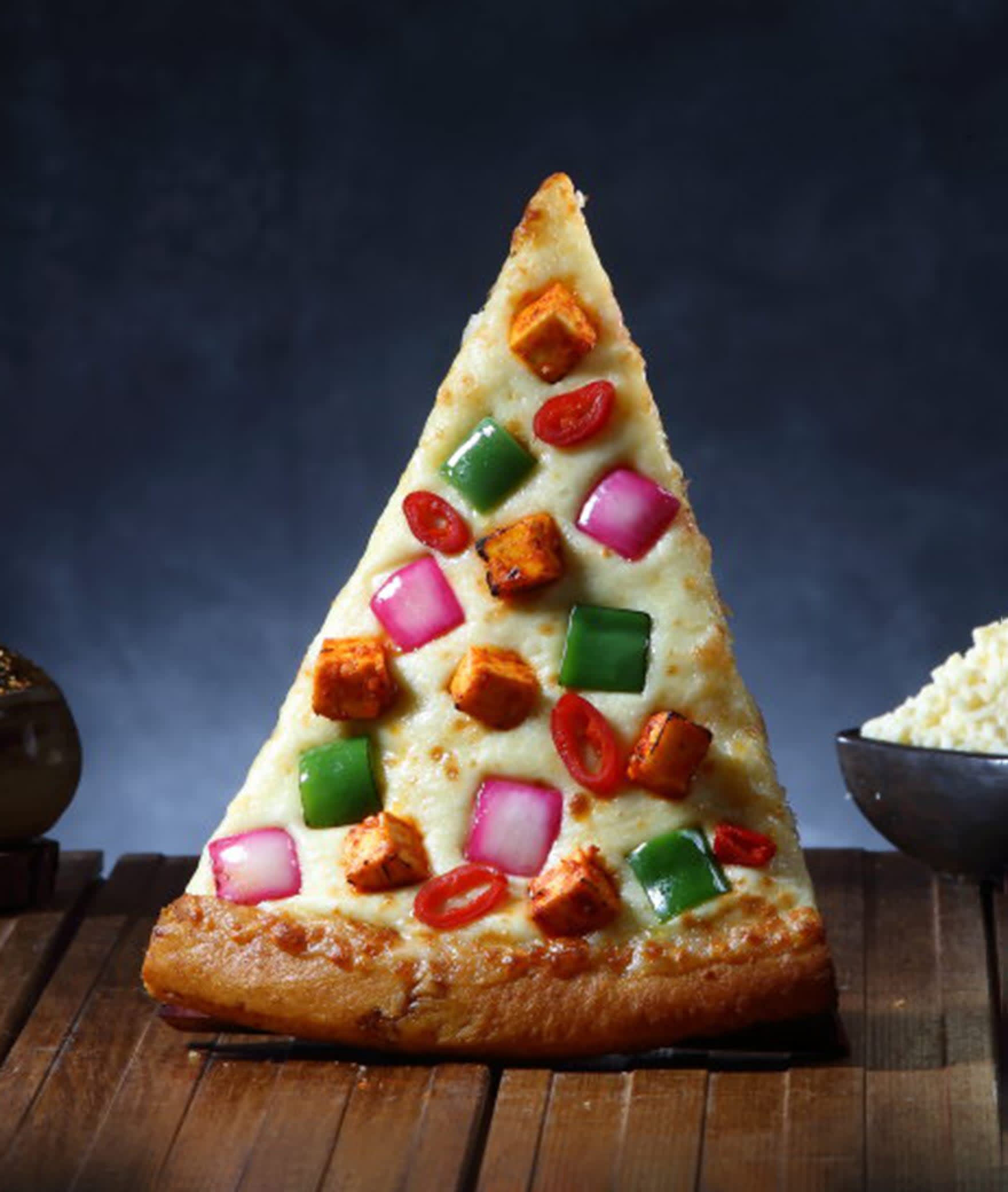 Fasta Pizza PVT LTD - Logo