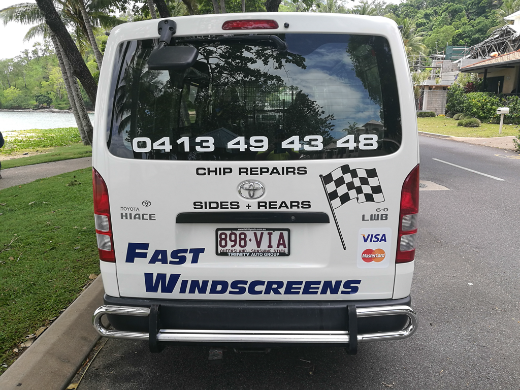 Fast Windscreens - Logo