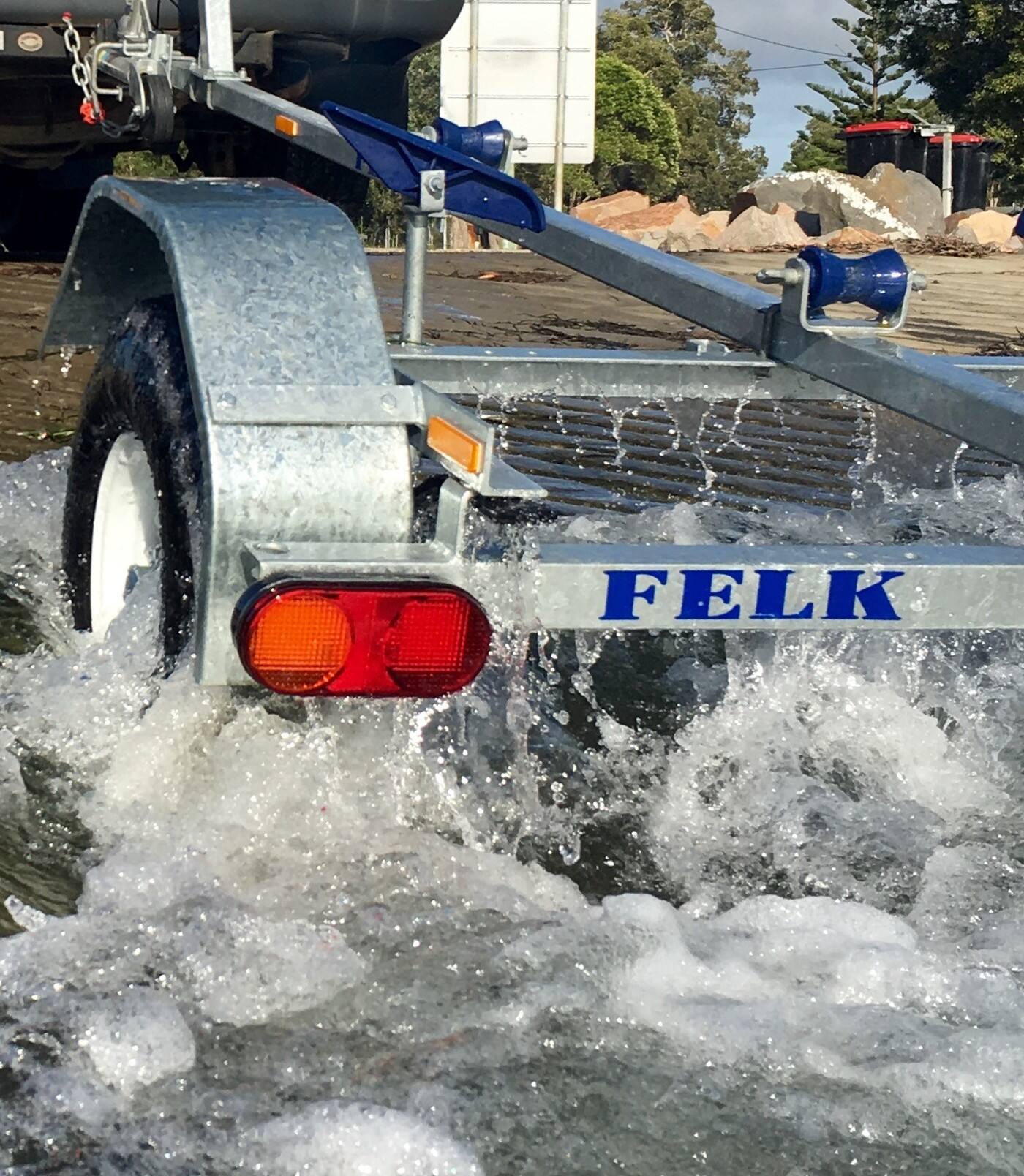 Felk Engineering - Logo