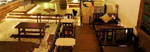 Fenny's Lounge And Kitchen - Logo
