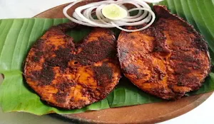 Fish And Dish - Logo