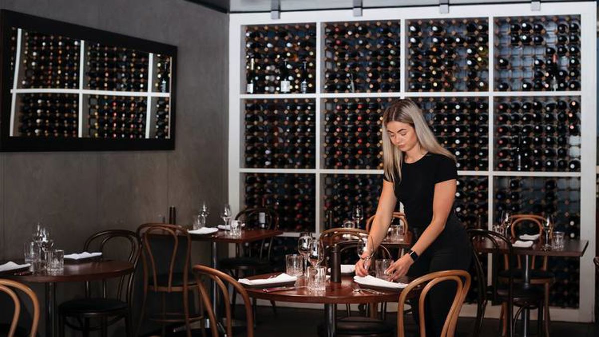 Fix Wine Bar & Restaurant - Logo