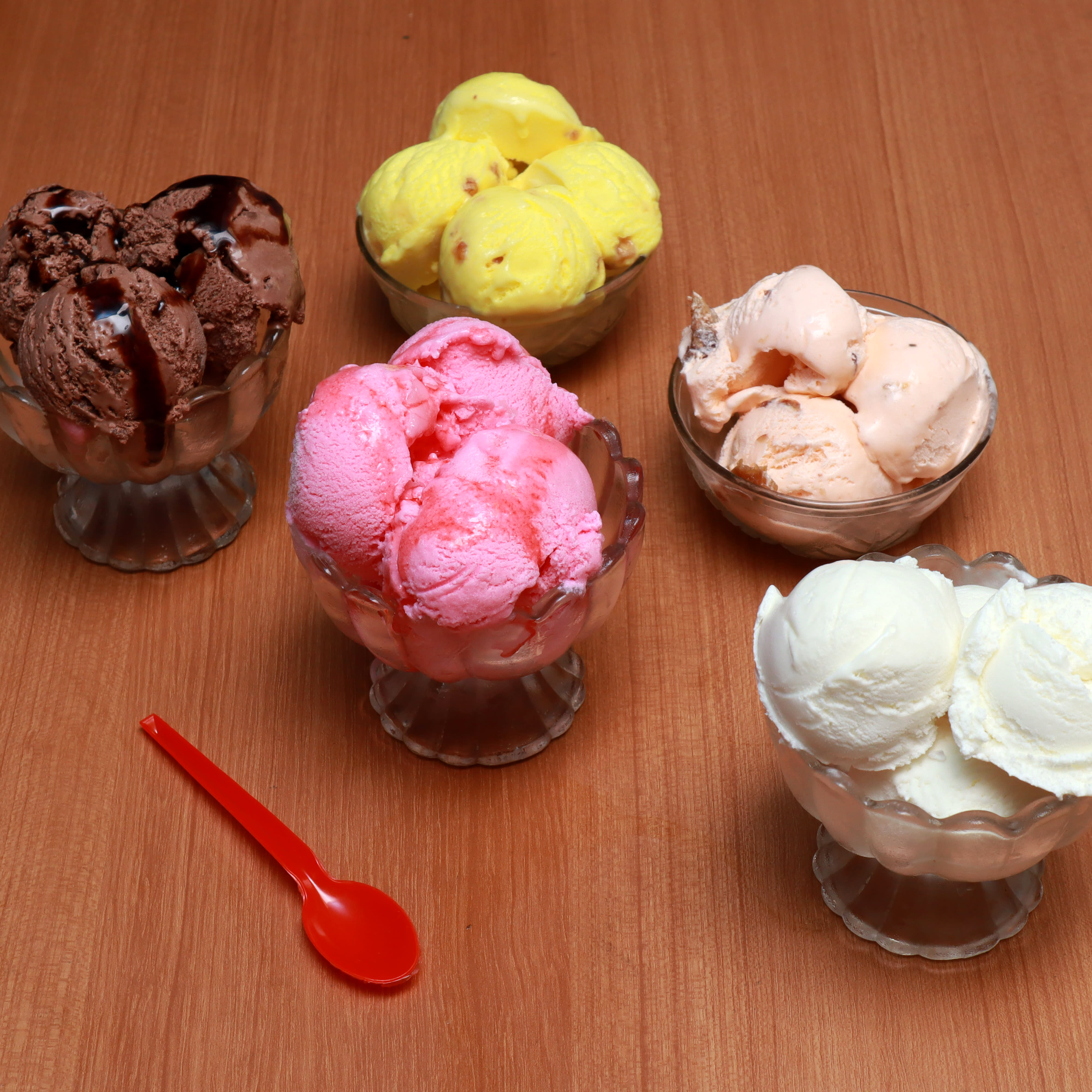 Flavours Ice Cream and Fast Food - Logo