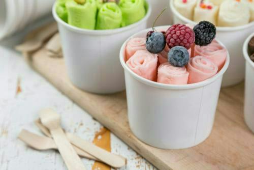 Flavours Ice Cream And Snacks - Logo
