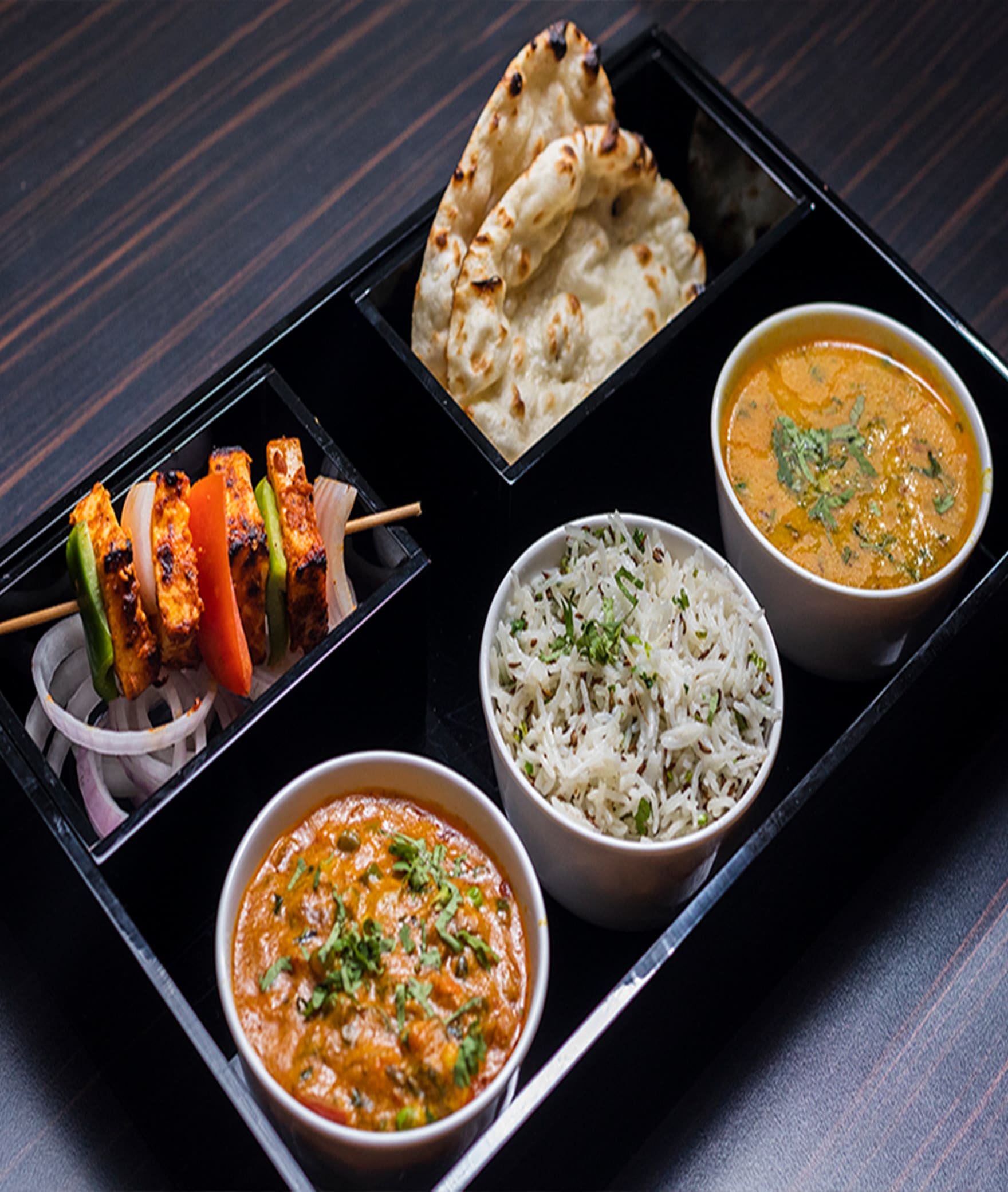 Flavours Restaurant - Logo