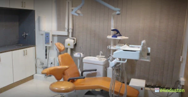 Floss Multi Speciality Dental Clinic - Logo