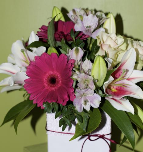 Flowers by Elise - Cover photo