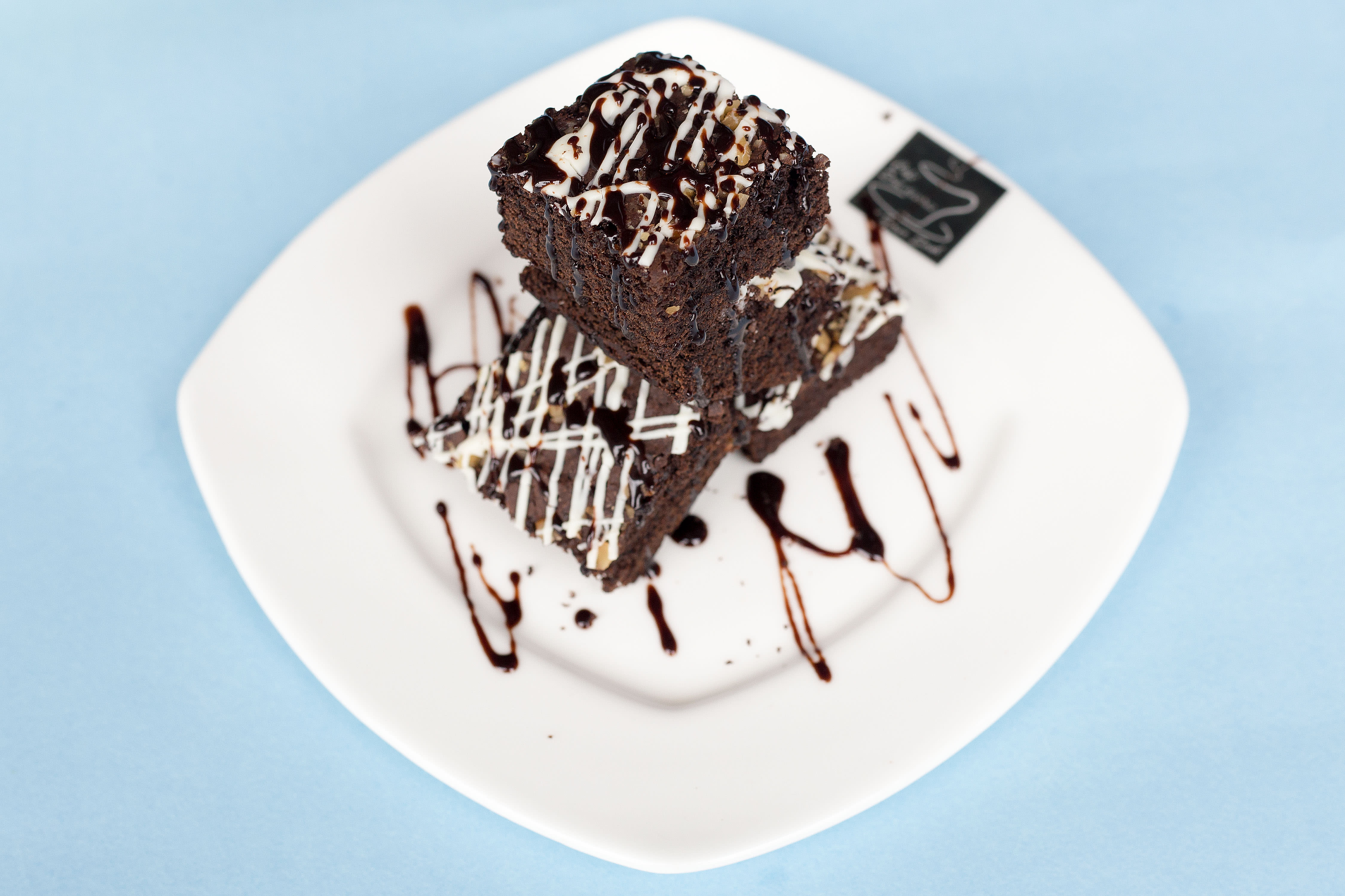 Fluffy Brownies - Logo