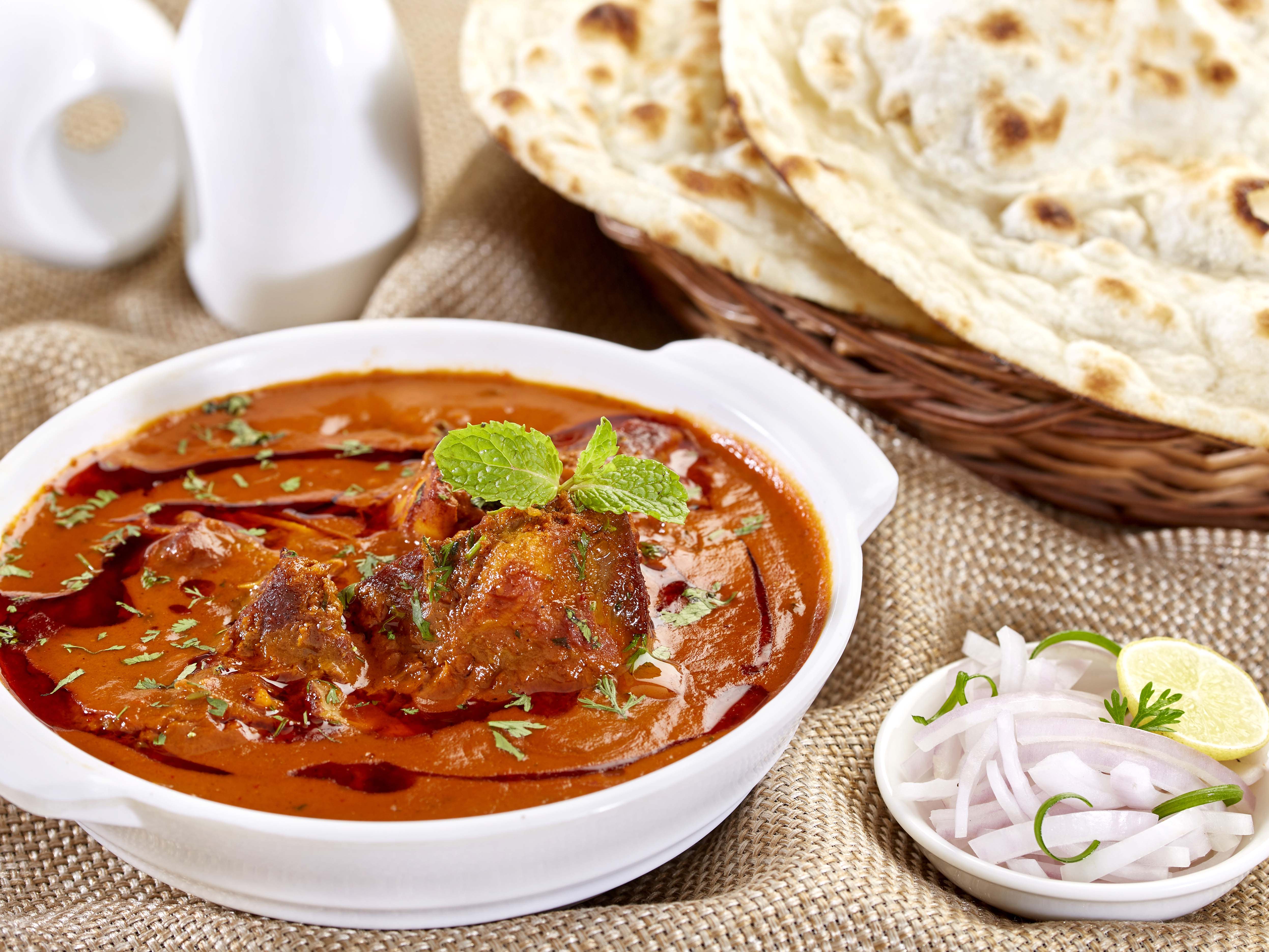 Fly Curry - Logo