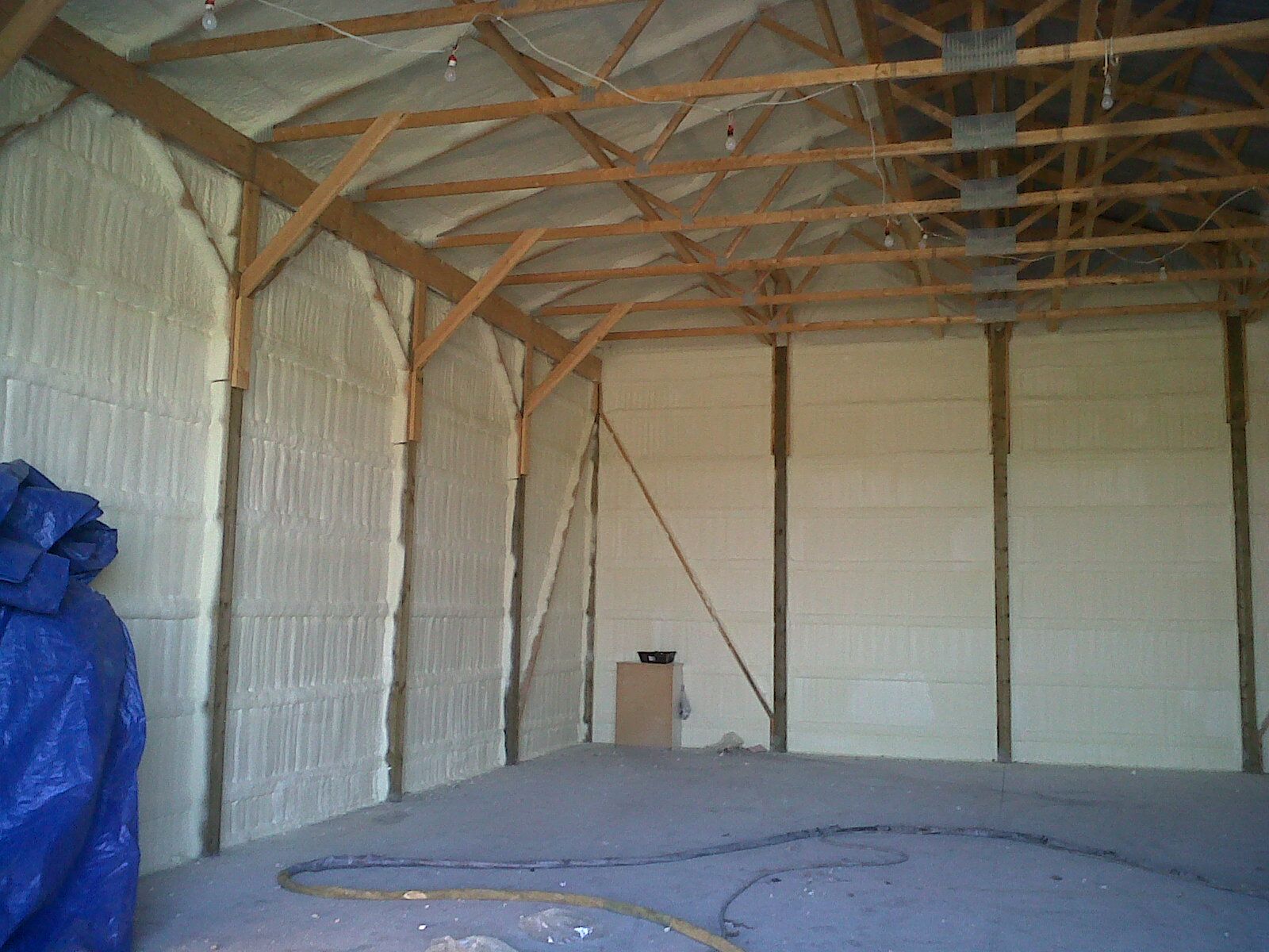 Foam Rise Insulation - Logo