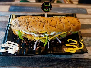 Food Hee Food - Logo