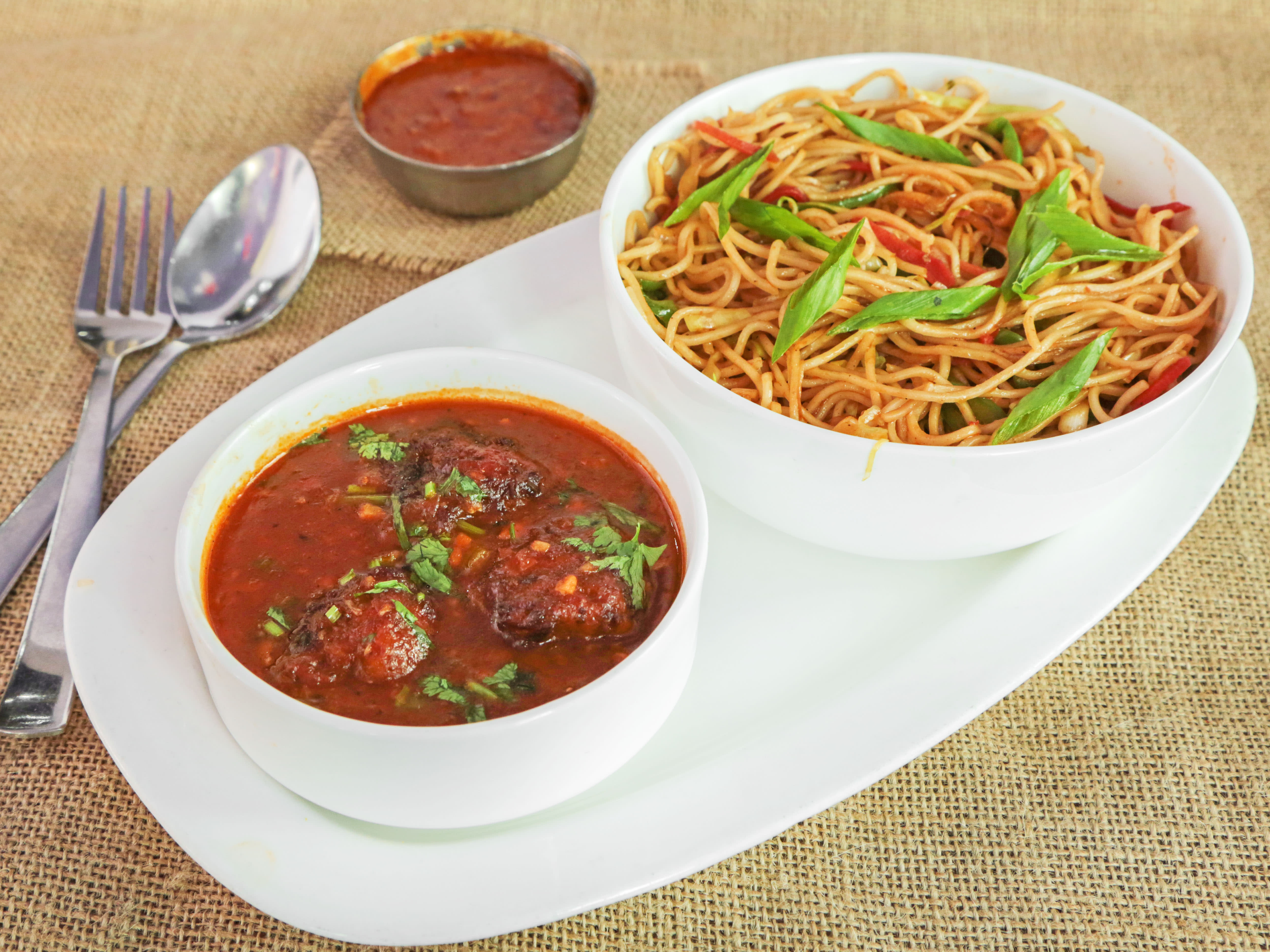 Foodiezz - Logo