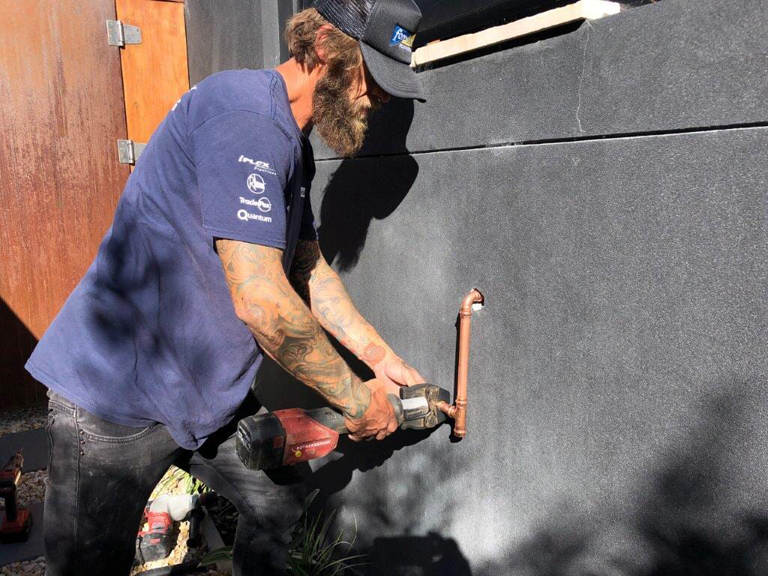 Foreshore Plumbers - Logo
