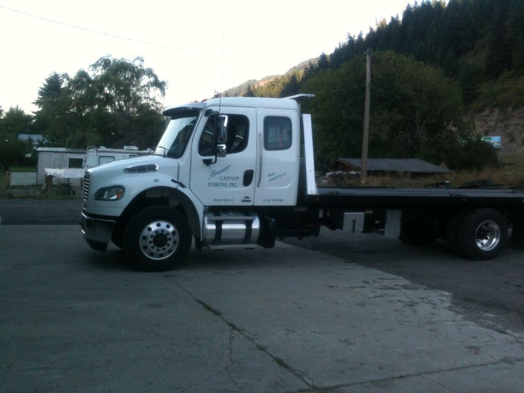 Fraser Canyon Towing Inc - Logo