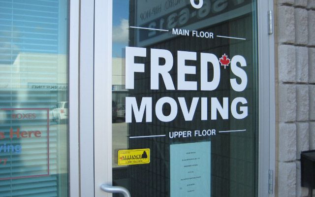 Fred&s;s Moving - Cover photo
