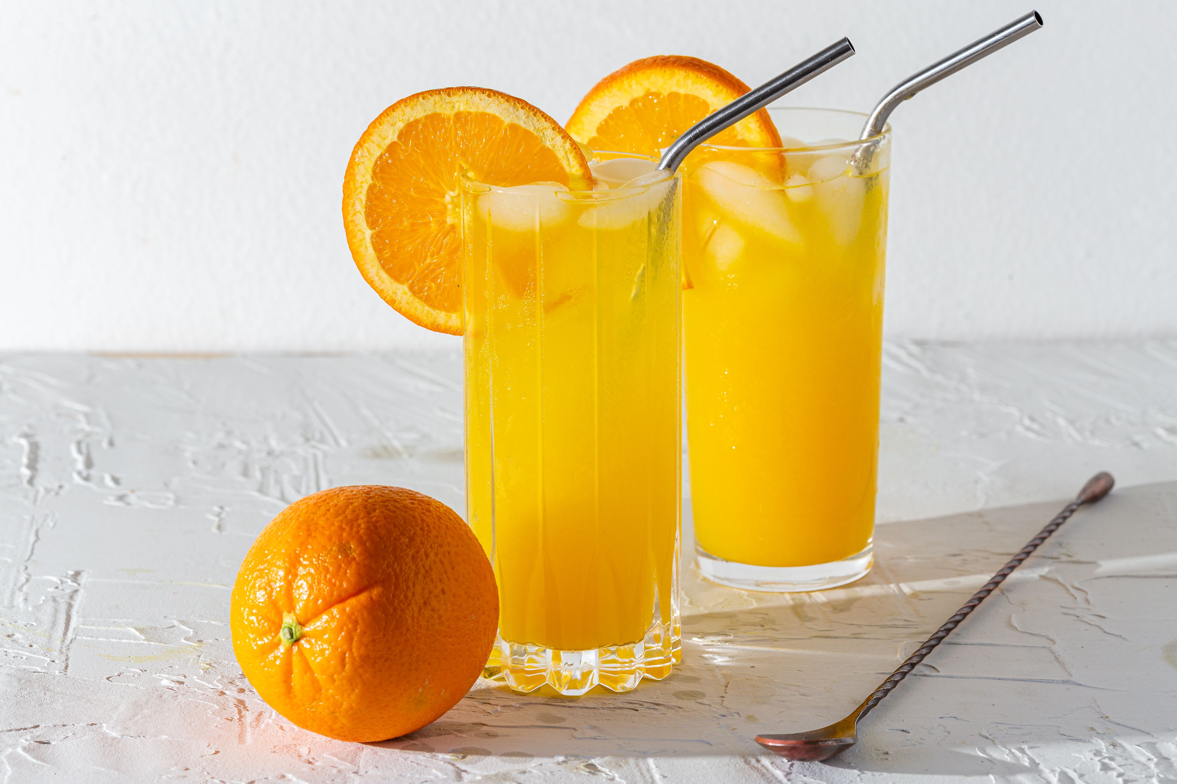 FRESH JUICES - Logo