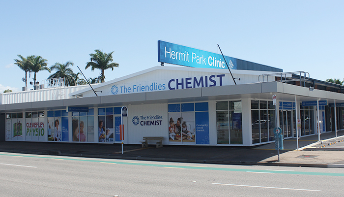 Friendlies Chemist - Logo