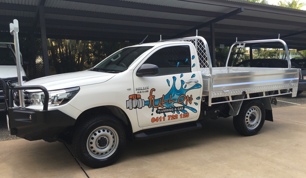 Full On Plumbing & Gas - Logo