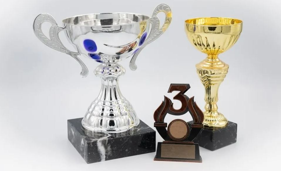 Gala Trophies - Logo