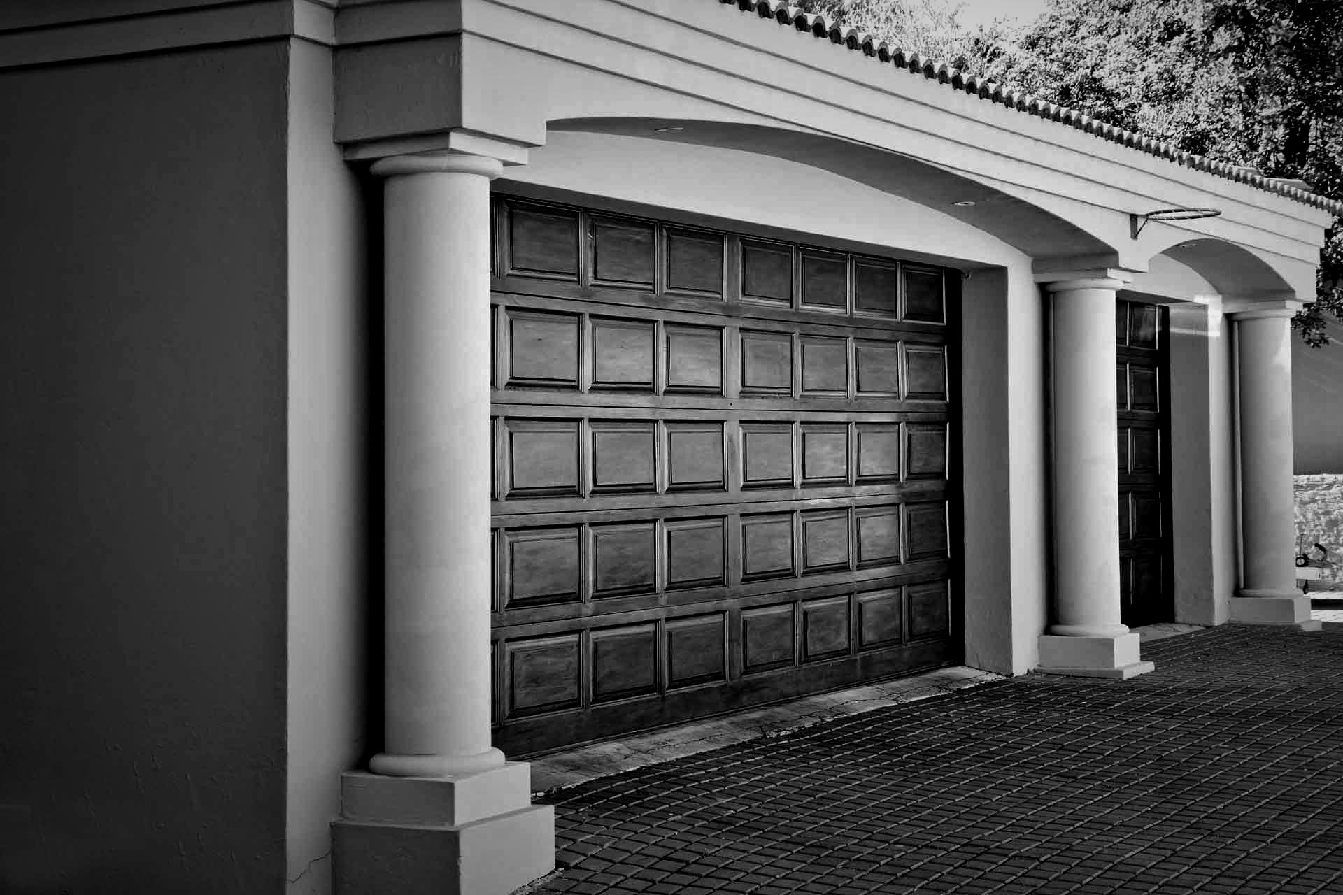 Garage Doors Canberra - Logo