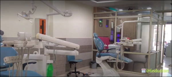 Garg Dental Care and Implant Centre - Logo