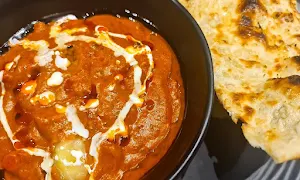 Garma Garam - Cover photo