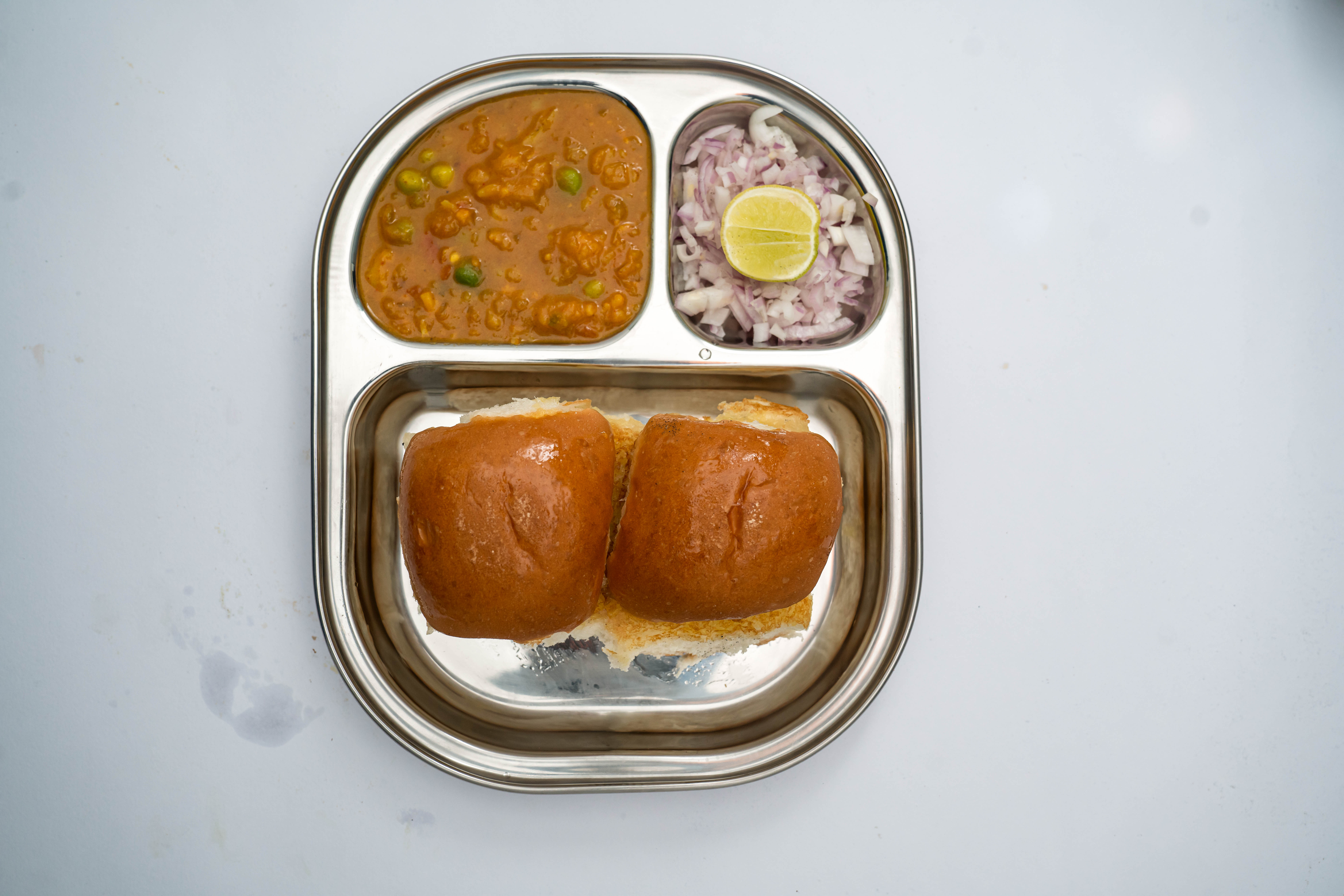 GD Saras Pav Bhaji - Logo