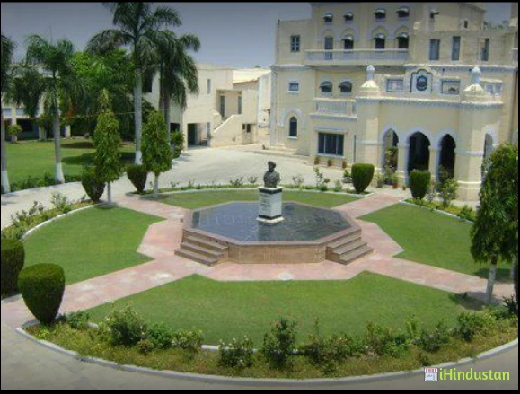 General Gurnam Singh Public School - Logo