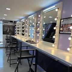Gentlelooks Salon And Academy - Cover photo