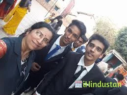 G G Chitnis English Medium High School - Logo