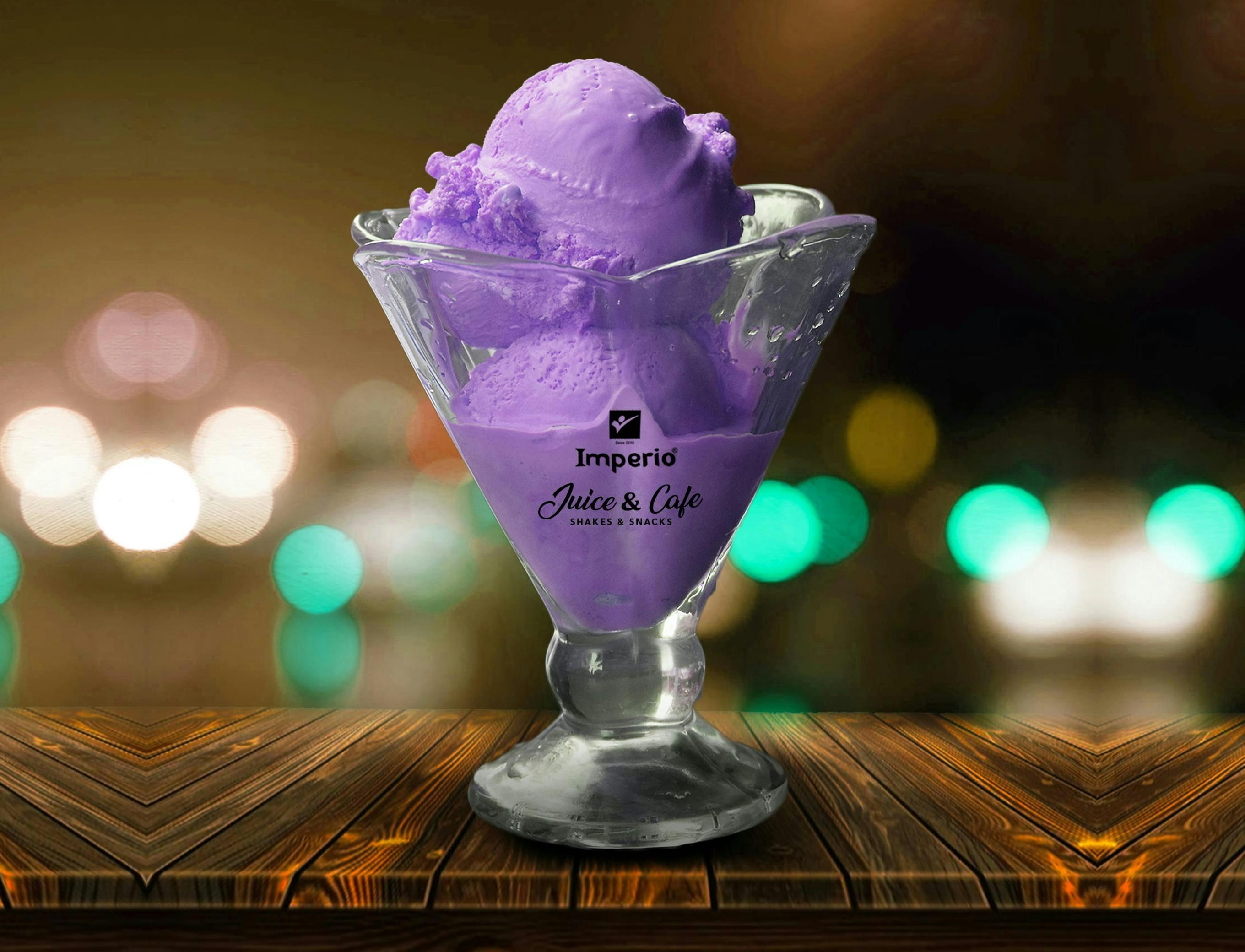Gianis - Ice Cream, Shakes & Sundaes - Logo