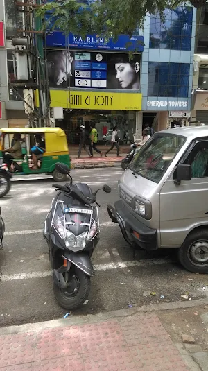 Gini & Jony - Logo