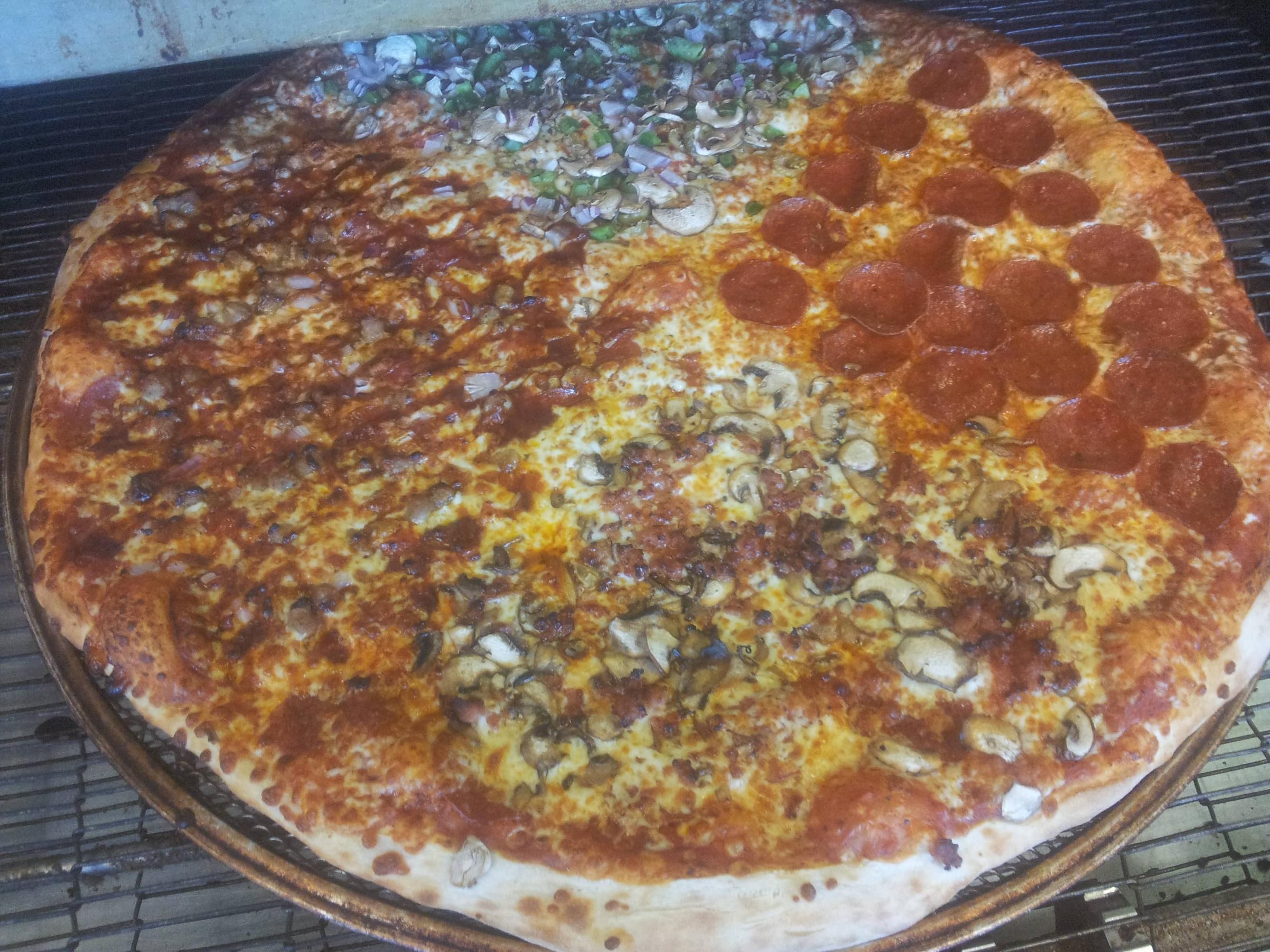 Gino&s;s Pizza - Cover photo