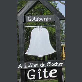 Gite à L&s;Abri Du Clocher - Logo