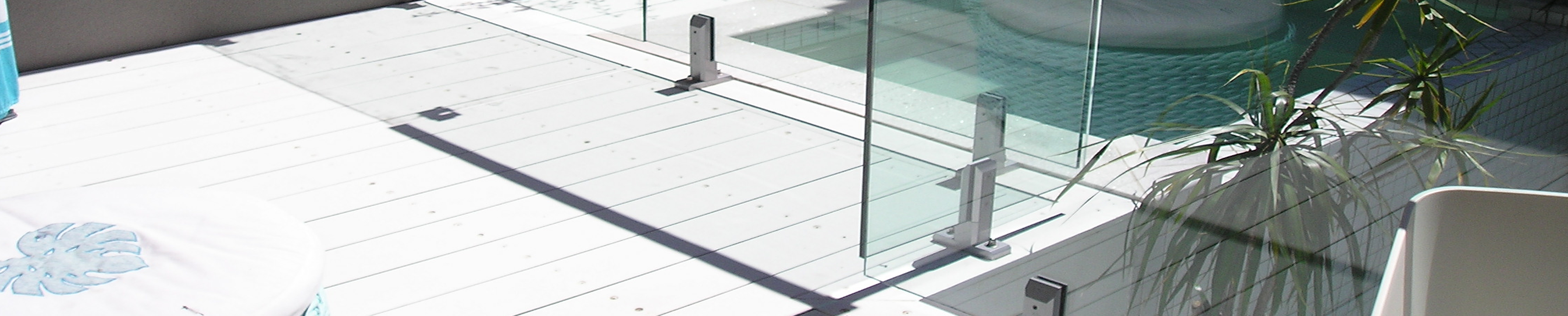 Glass Plus - Logo
