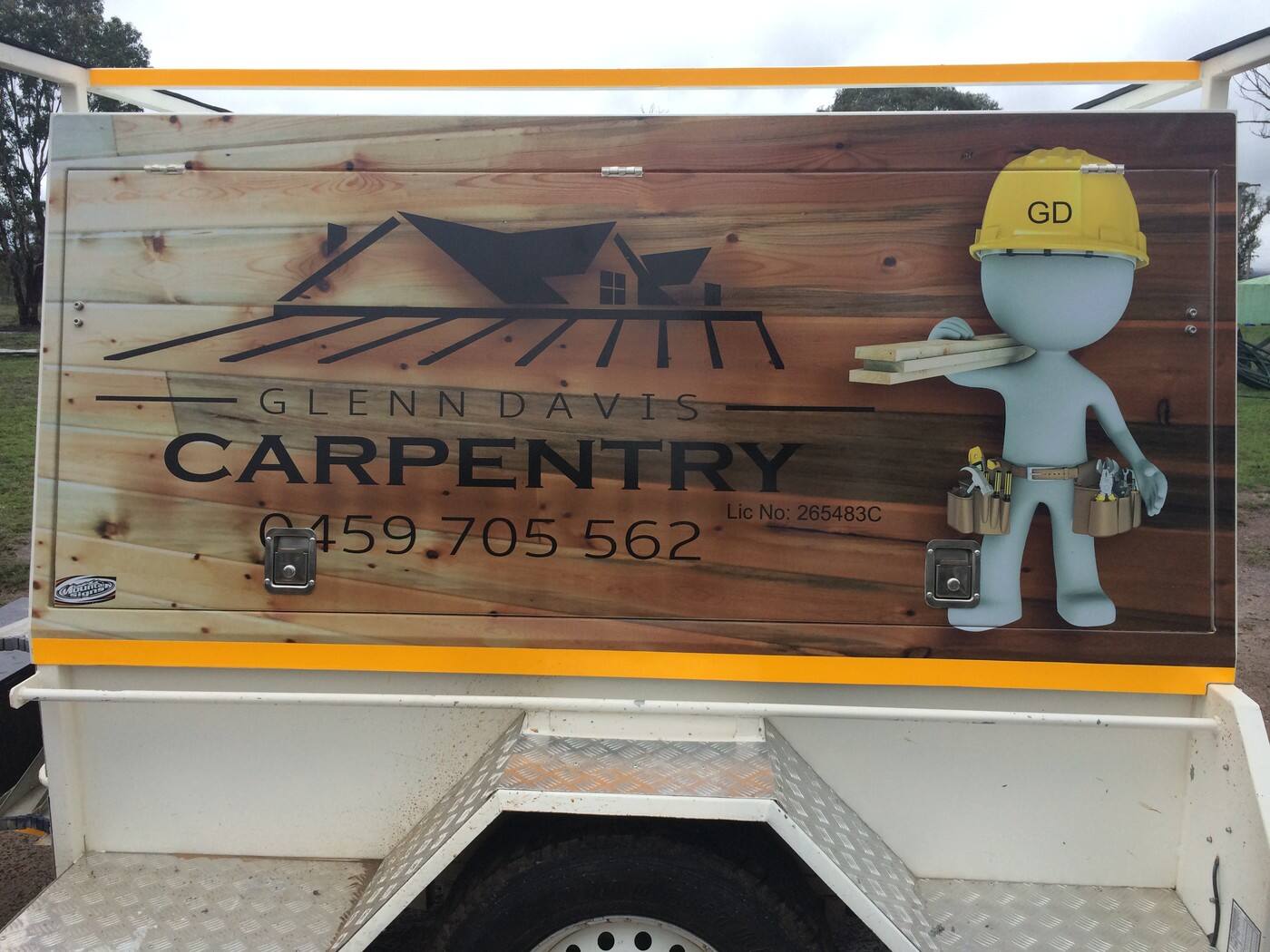 Glenn Davis Carpentry - Logo