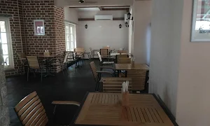 Glen's Bakehouse - Cover photo