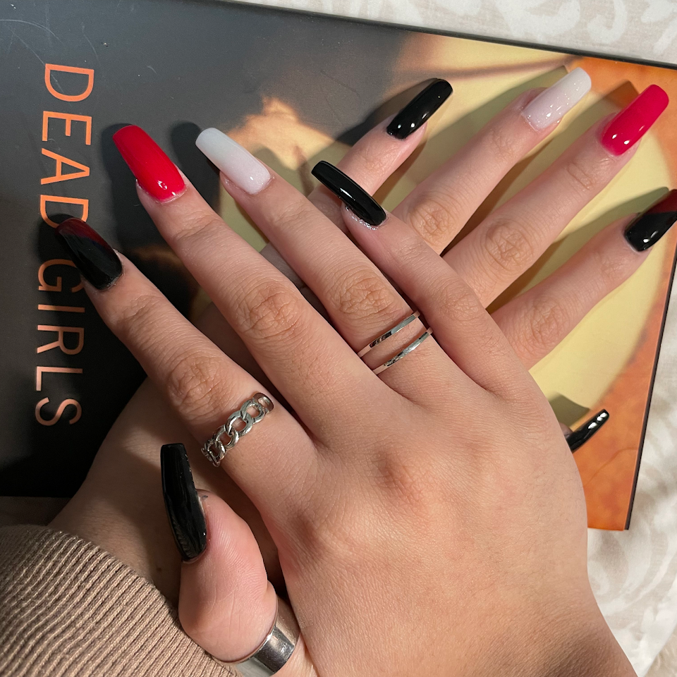Glitter Nails and Beauty - Cover photo