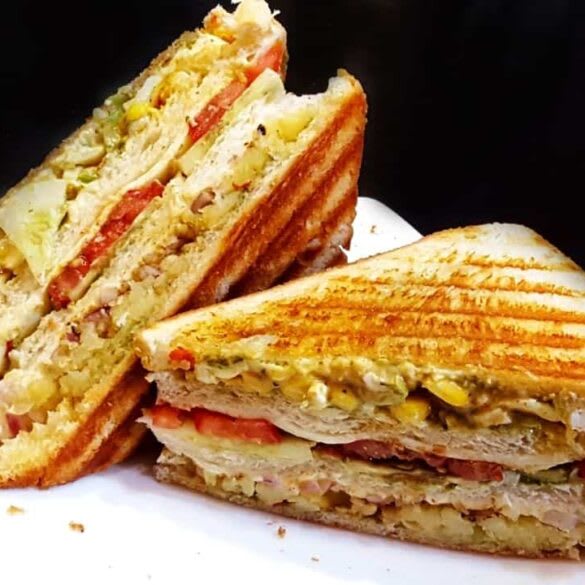 GOKHALE SANDWICH - Logo