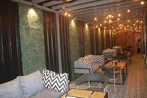 GOLD COINS Eatery & Bar - Logo