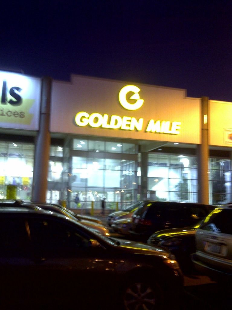 Golden Mile Plaza - Logo