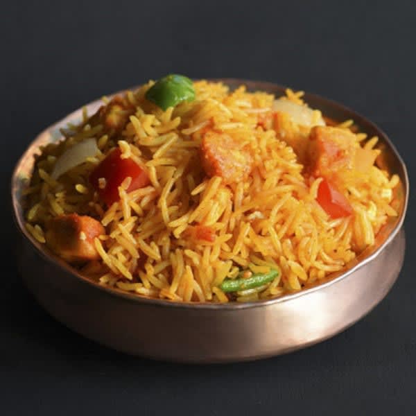 GOLDEN TASTE RESTAURANT - Logo