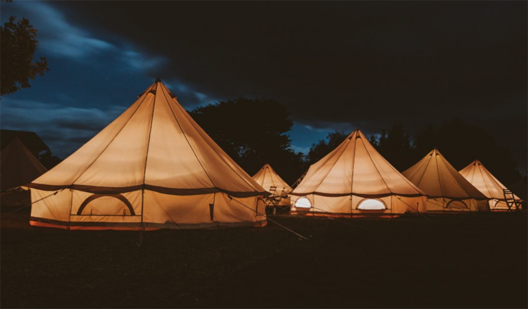 Gone Glamping - Mitta Mitta - Logo