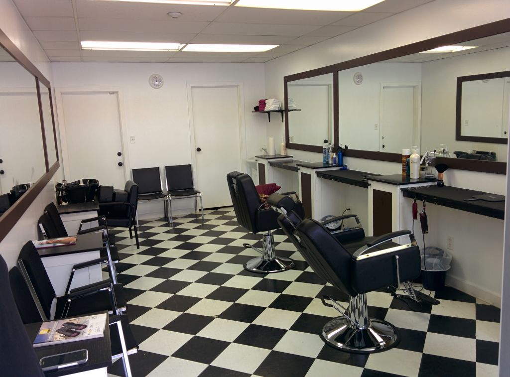 goodfellas barber - Logo